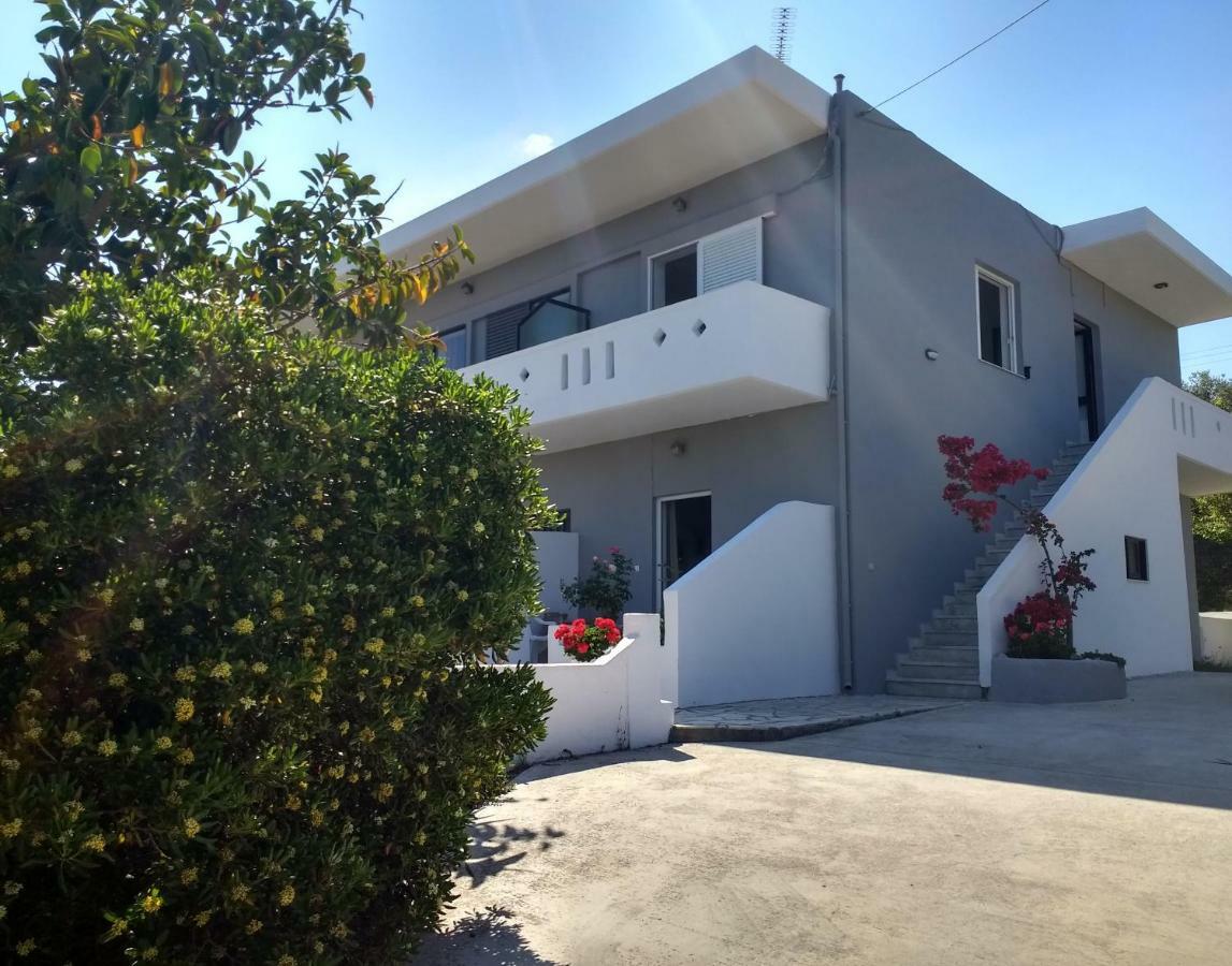 Romantic Apartment Adelianos Kampos Eksteriør bilde